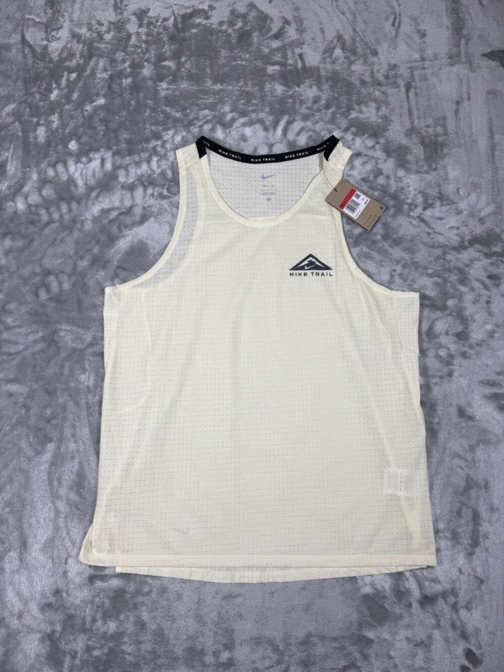 New Nike Trail Dri-FIT Tank Top Men's Large White Running Mesh FJ5336 113